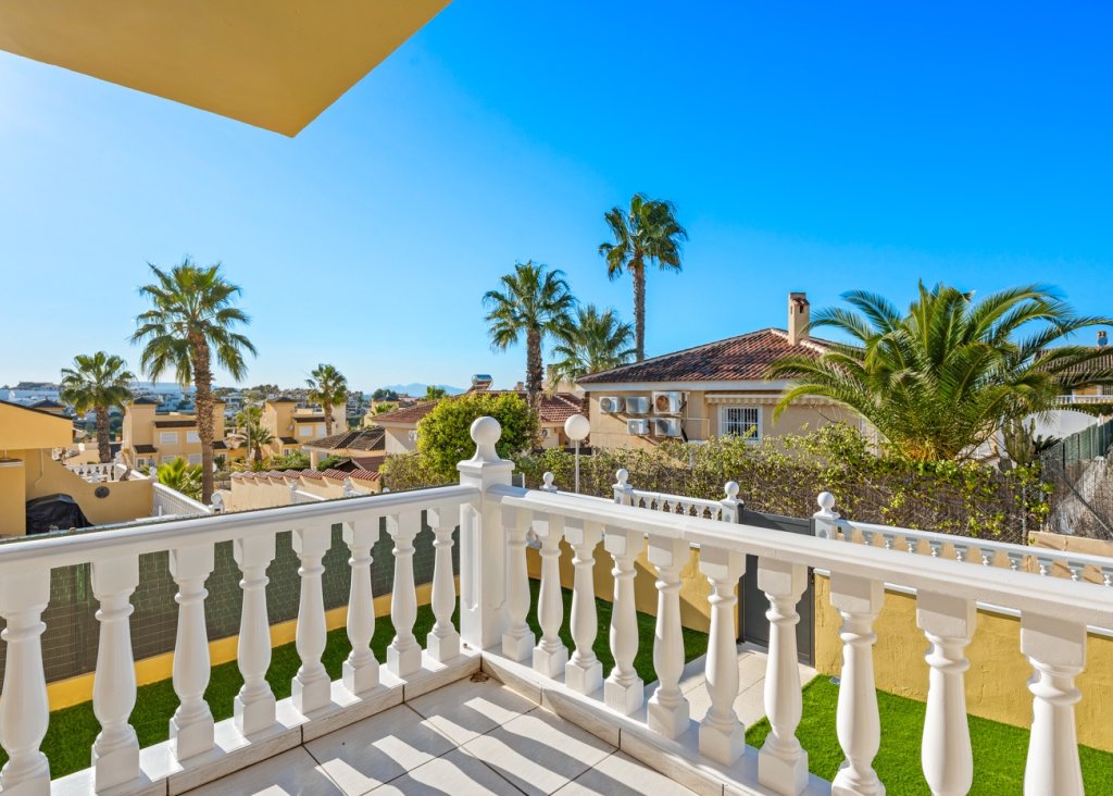 Venta - Chalet - Benimar