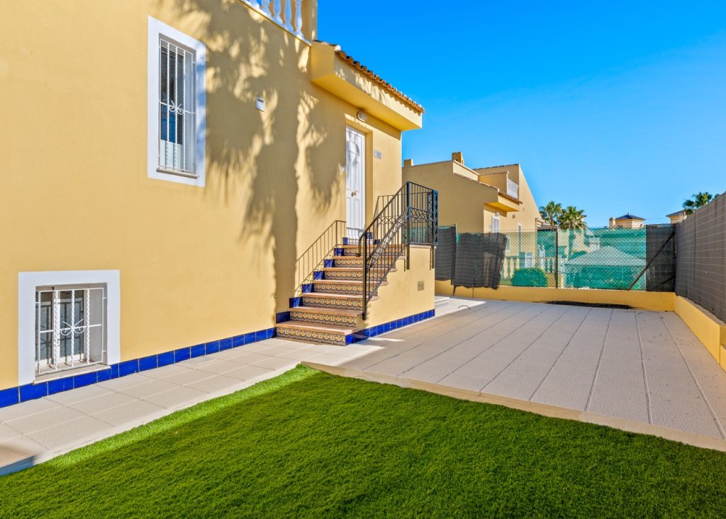 Venta - Chalet - Benimar