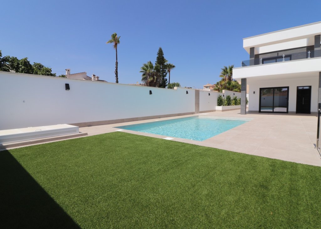 Venta - Chalet - Ciudad Quesada - Ciudad Quesada - Town