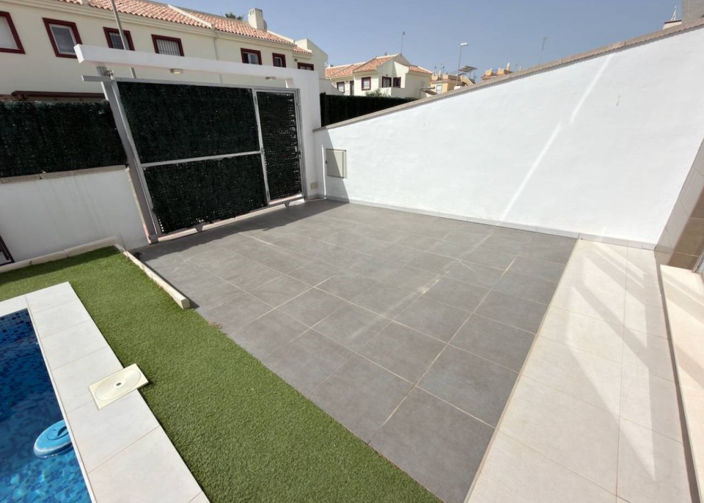 Venta - Chalet - Ciudad Quesada - Costa Blanca