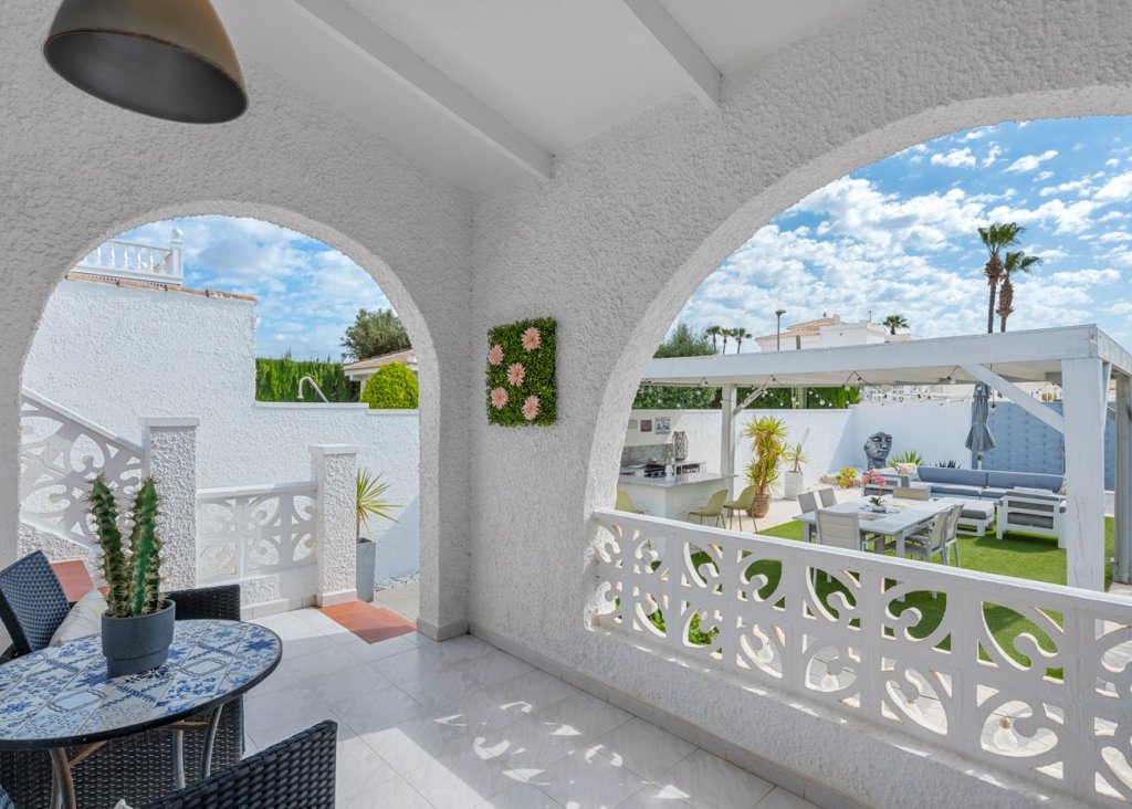 Venta - Chalet - Ciudad Quesada - Pueblo Bravo