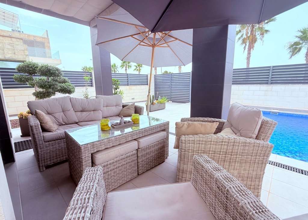 Venta - Chalet - Ciudad Quesada - Pueblo Bravo