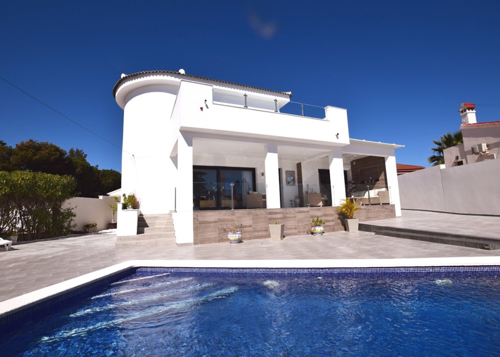 Venta - Chalet - Ciudad Quesada