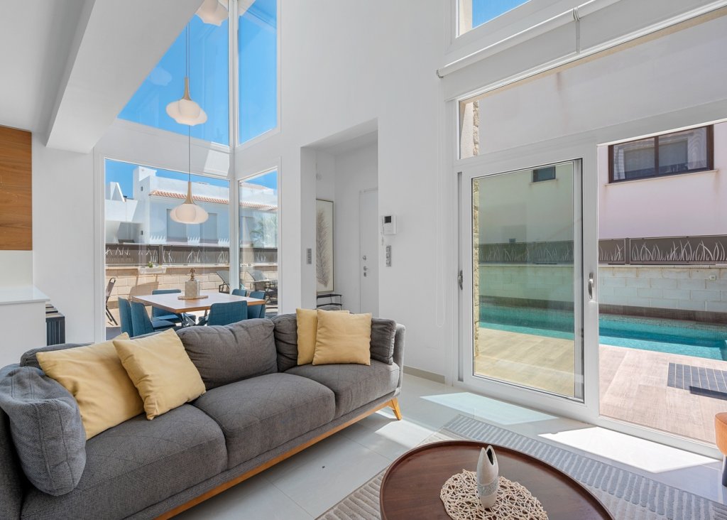 Venta - Chalet - Ciudad Quesada