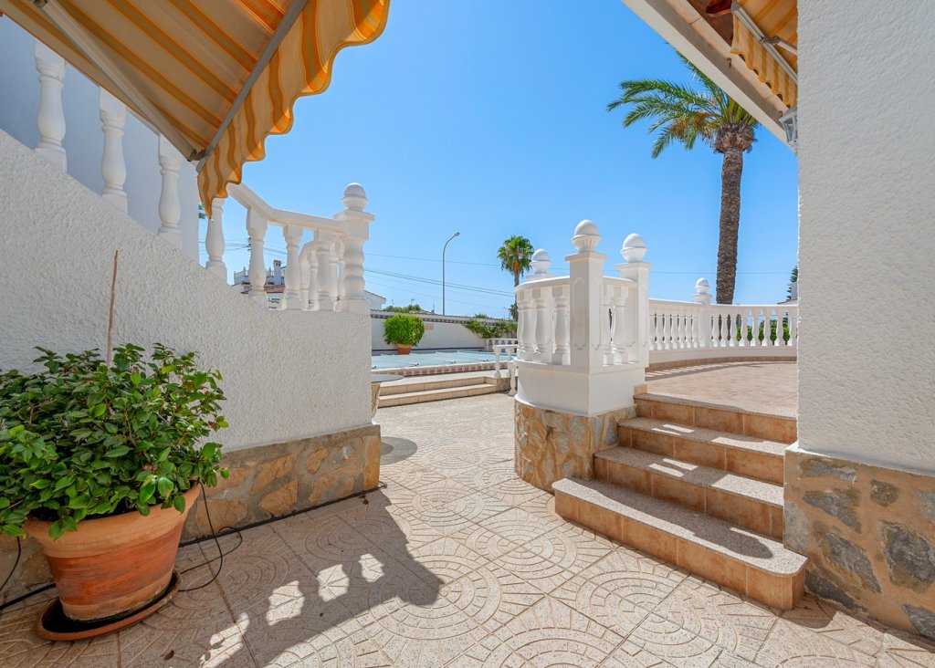 Venta - Chalet - Ciudad Quesada