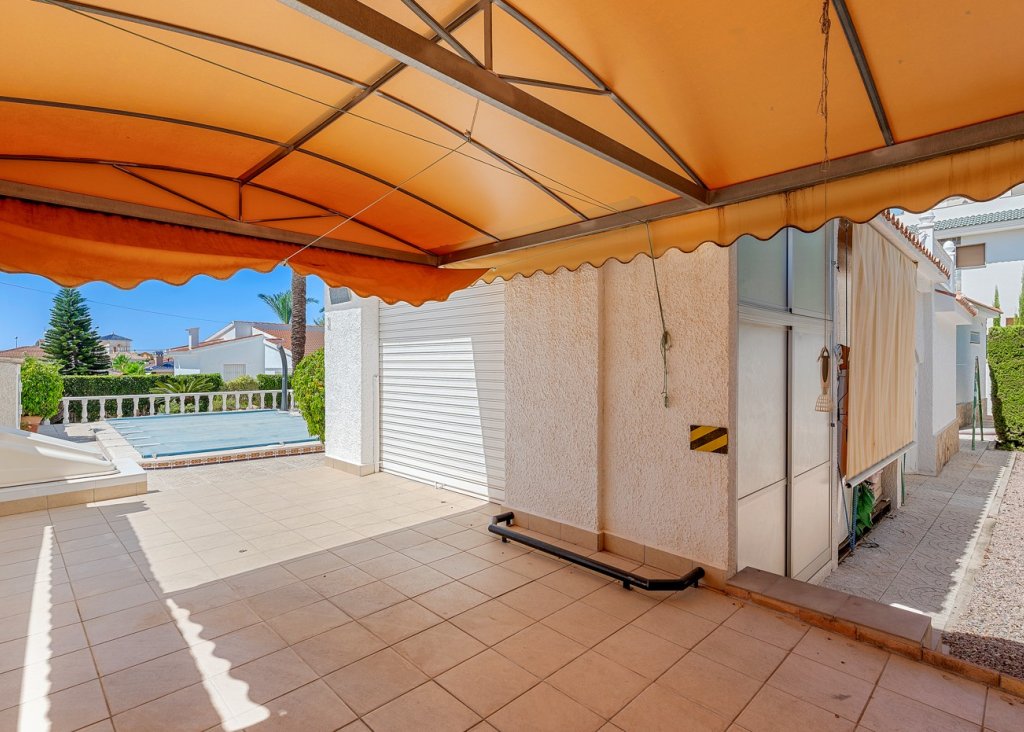 Venta - Chalet - Ciudad Quesada