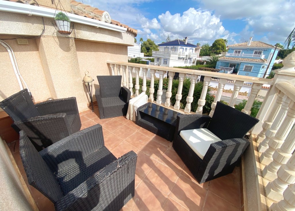 Venta - Chalet - Ciudad Quesada