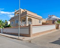 Venta - Chalet - Ciudad Quesada