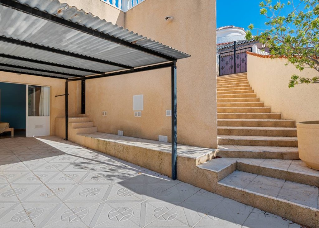 Venta - Chalet - Ciudad Quesada