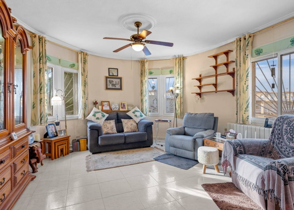 Venta - Chalet - Ciudad Quesada