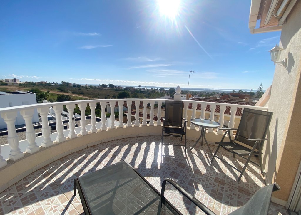 Venta - Chalet - Ciudad Quesada