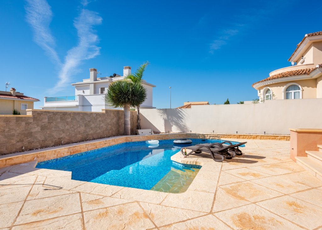 Venta - Chalet - Ciudad Quesada