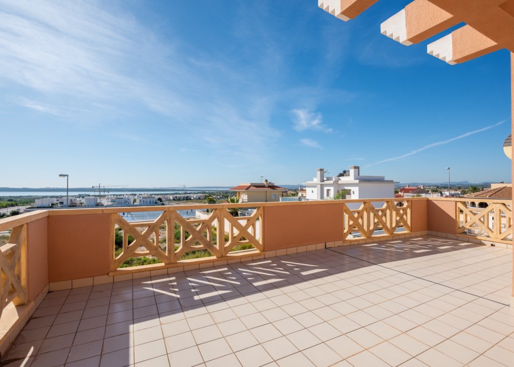 Venta - Chalet - Ciudad Quesada