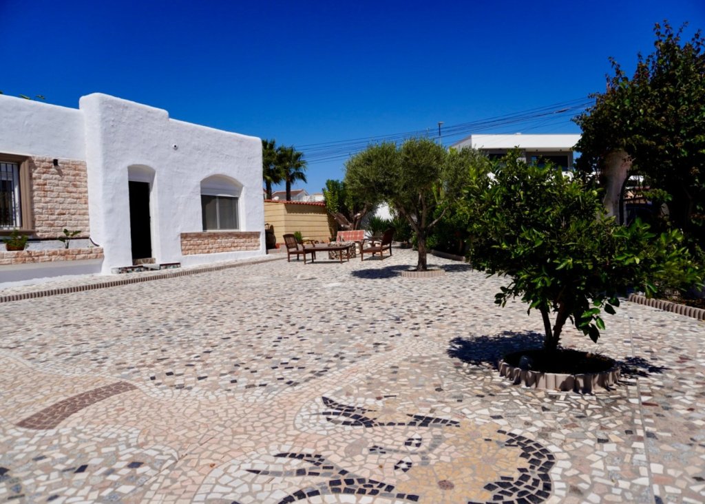 Venta - Chalet - Ciudad Quesada