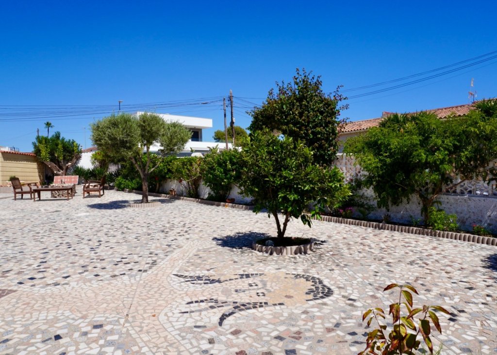 Venta - Chalet - Ciudad Quesada