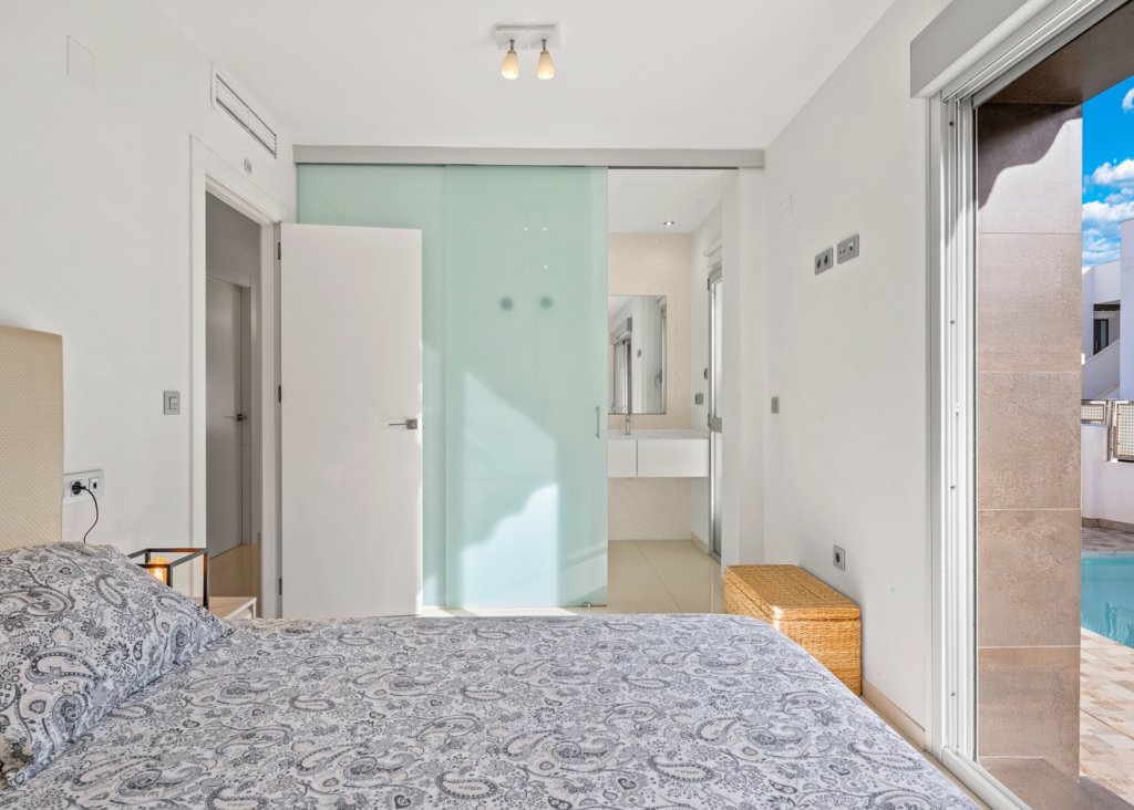 Venta - Chalet - Ciudad Quesada