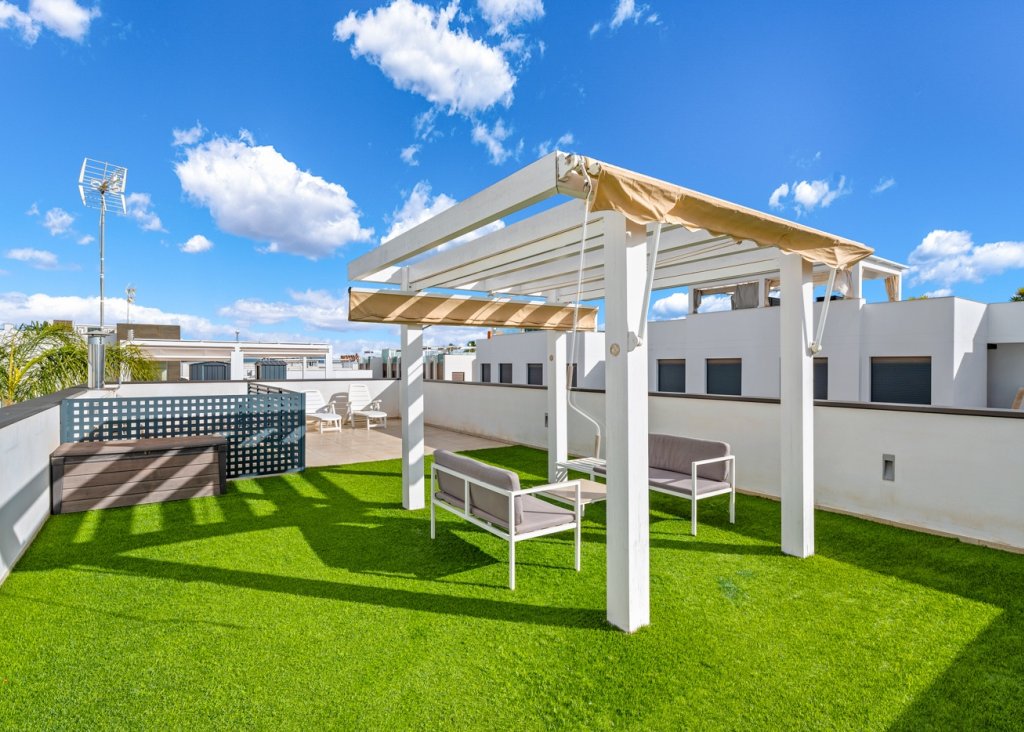 Venta - Chalet - Ciudad Quesada