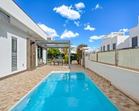 Venta - Chalet - Ciudad Quesada