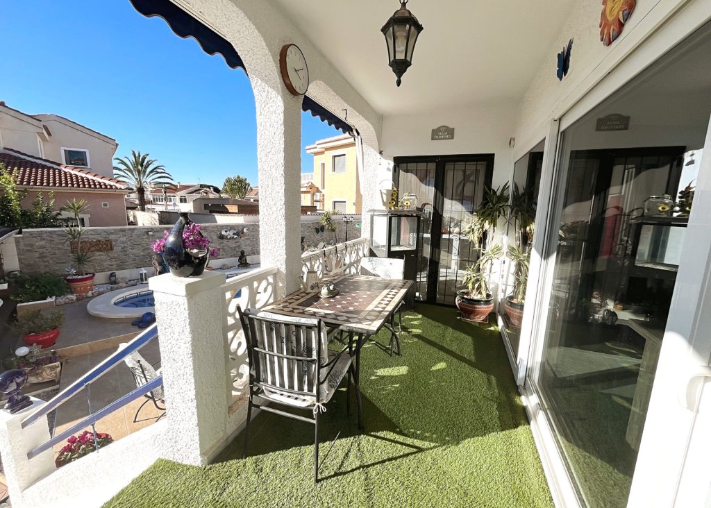 Venta - Chalet - Ciudad Quesada