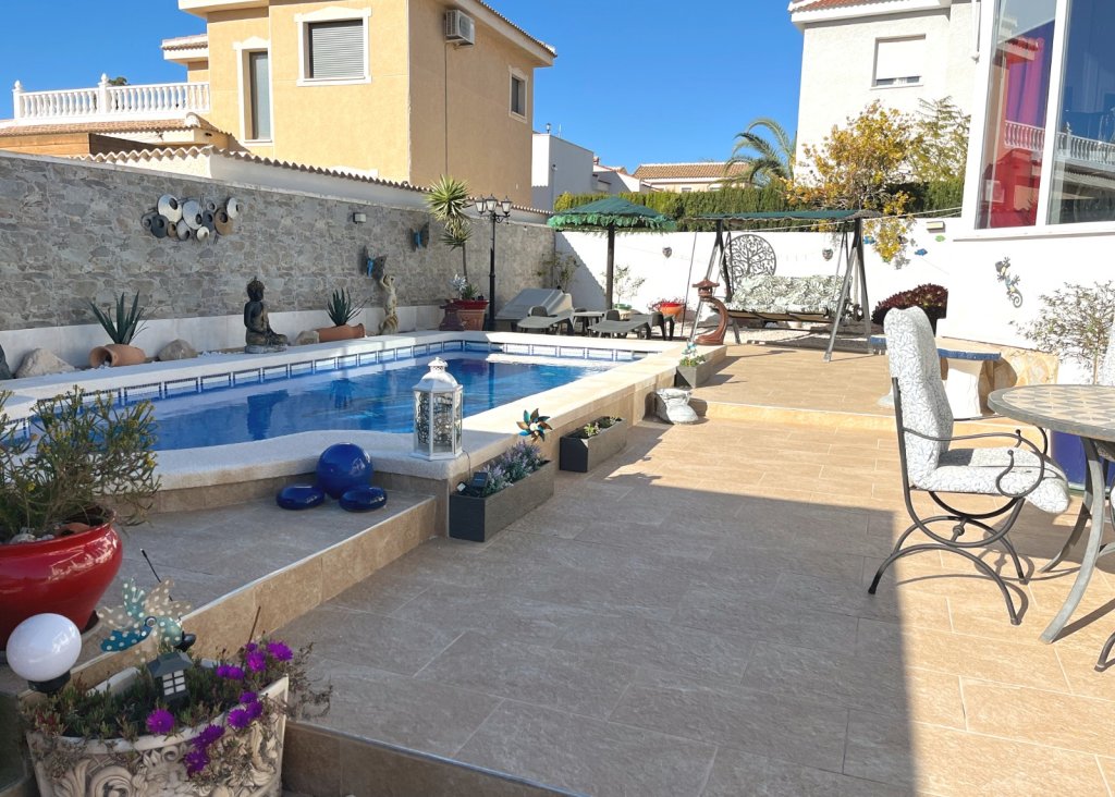 Venta - Chalet - Ciudad Quesada