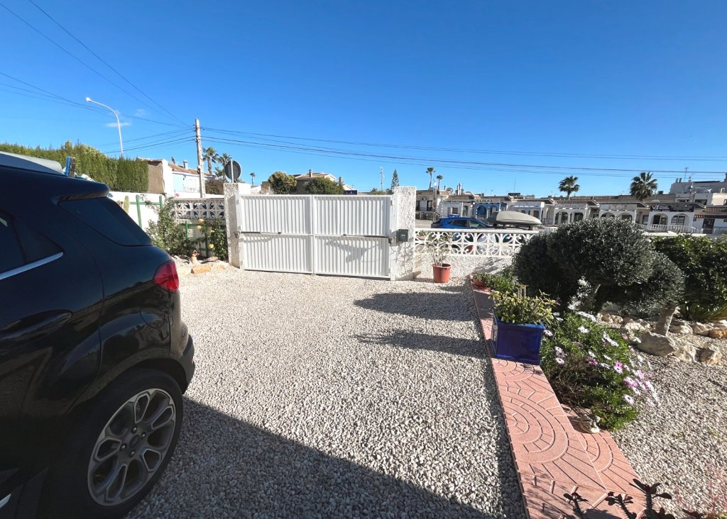 Venta - Chalet - Ciudad Quesada