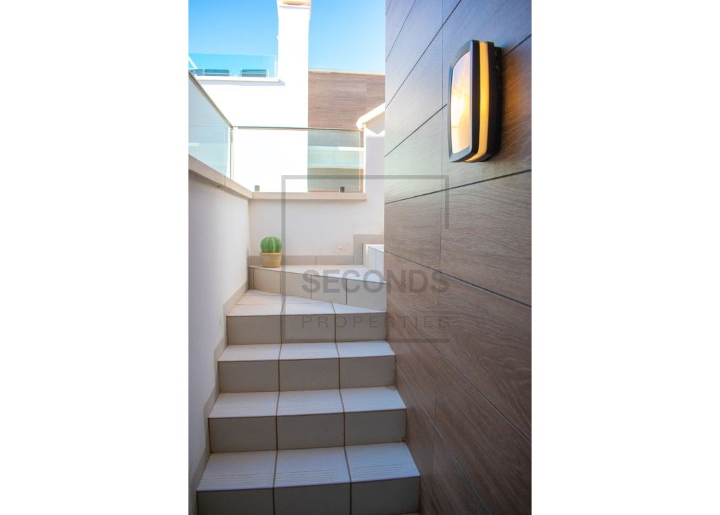 Venta - Chalet - Ciudad Quesada