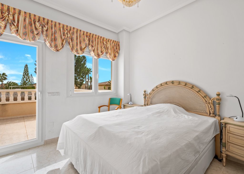 Venta - Chalet - Ciudad Quesada