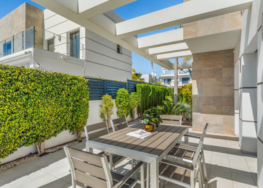 Venta - Chalet - Ciudad Quesada