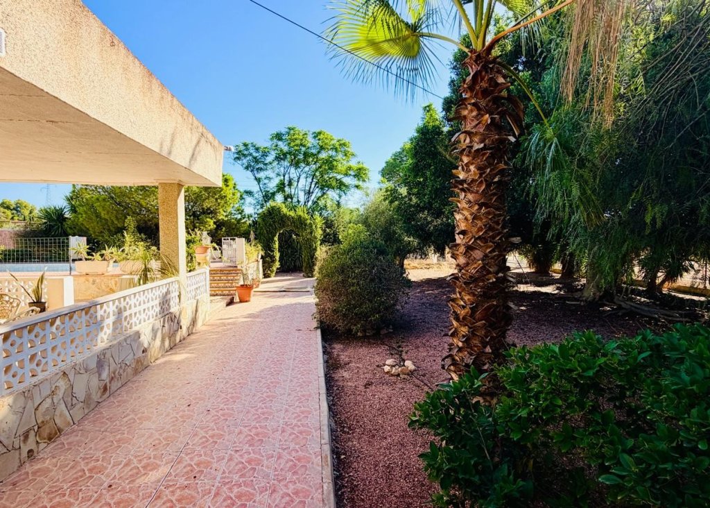 Venta - Chalet - Crevillente
