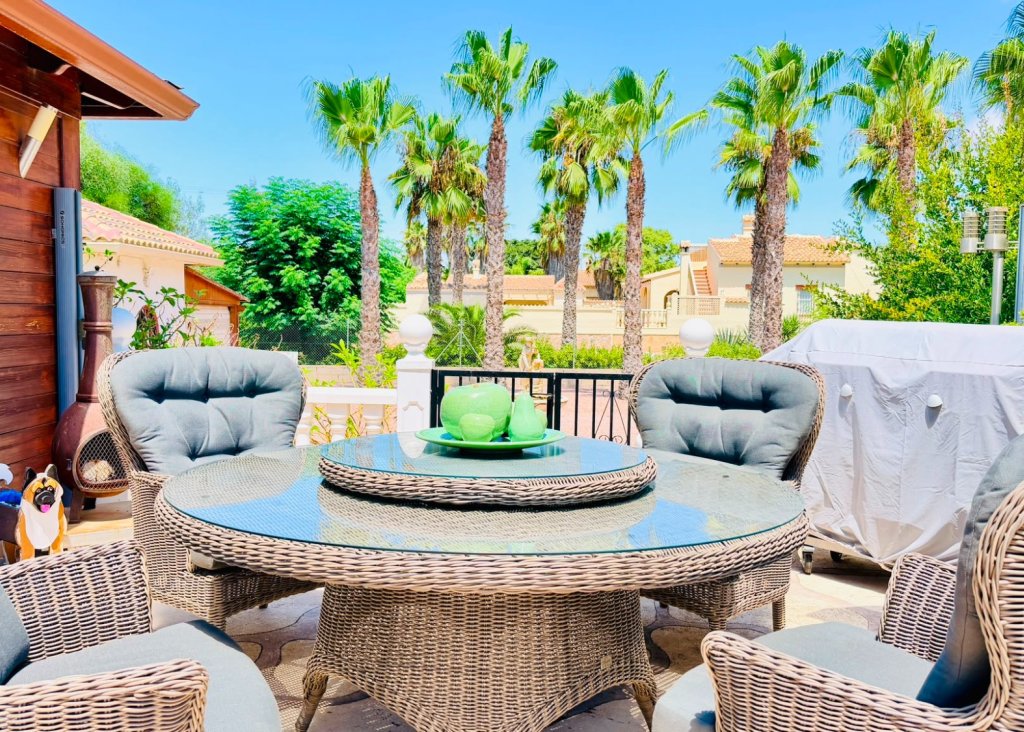 Venta - Chalet - Daya Vieja