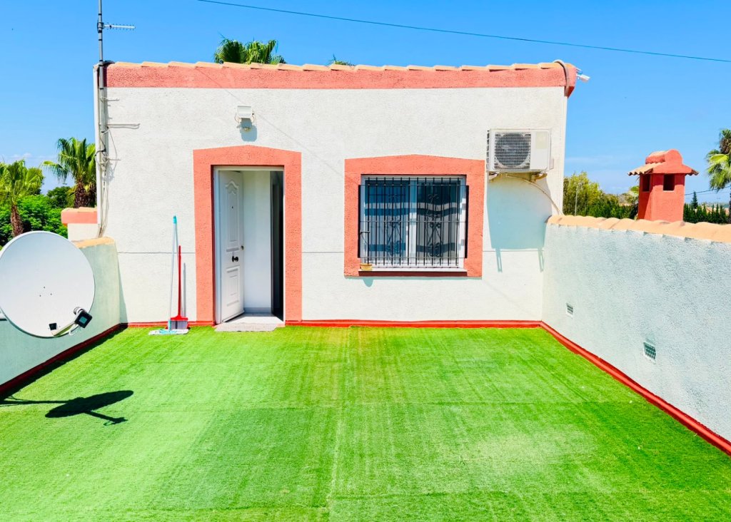 Venta - Chalet - Daya Vieja