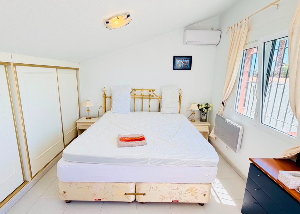 Venta - Chalet - Daya Vieja