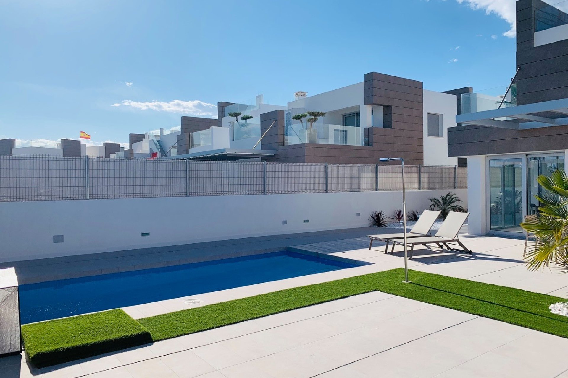 Venta - Chalet - El Raso