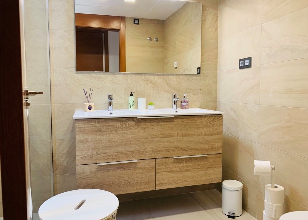 Venta - Chalet - El Raso