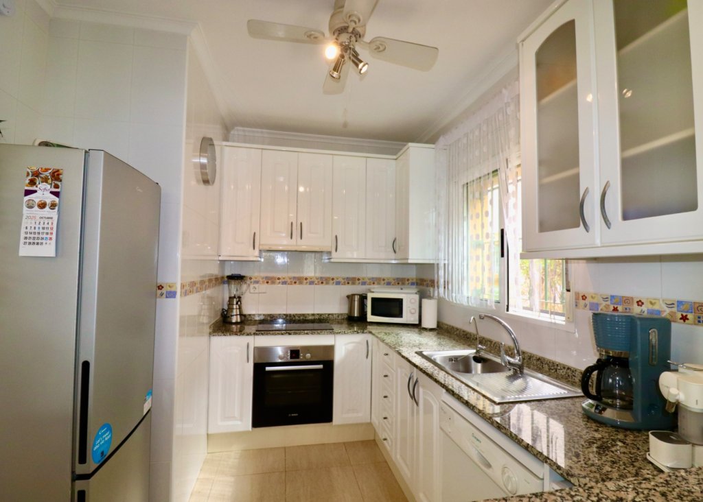 Venta - Chalet - Guardamar del Segura - El Raso