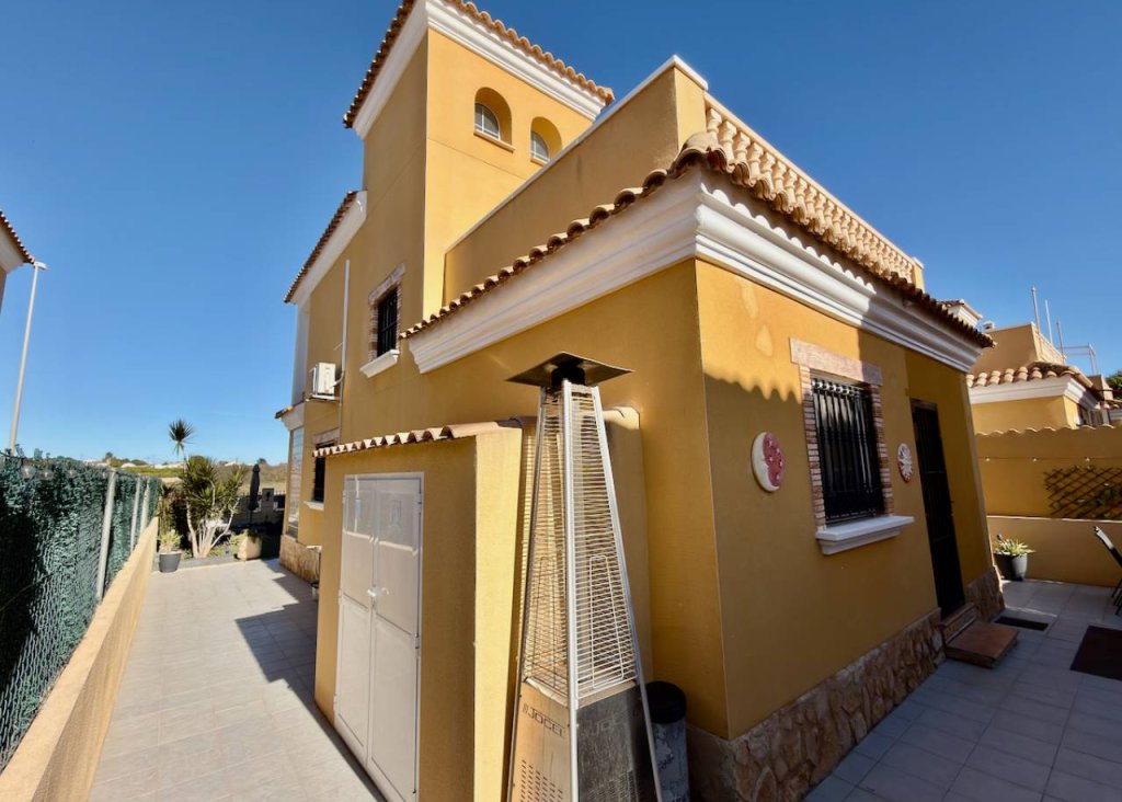 Venta - Chalet - Guardamar del Segura - El Raso
