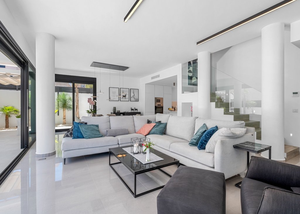 Venta - Chalet - Guardamar del Segura