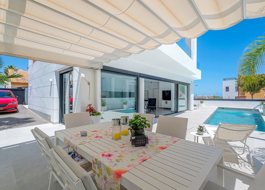 Venta - Chalet - Guardamar del Segura