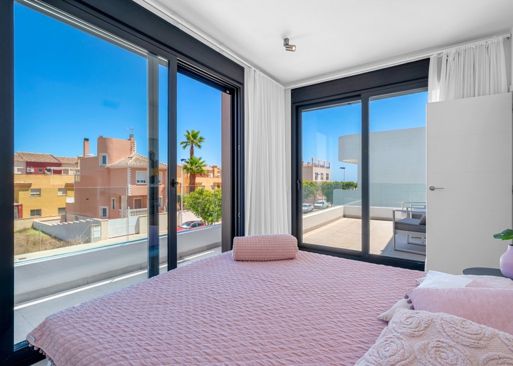 Venta - Chalet - Guardamar del Segura