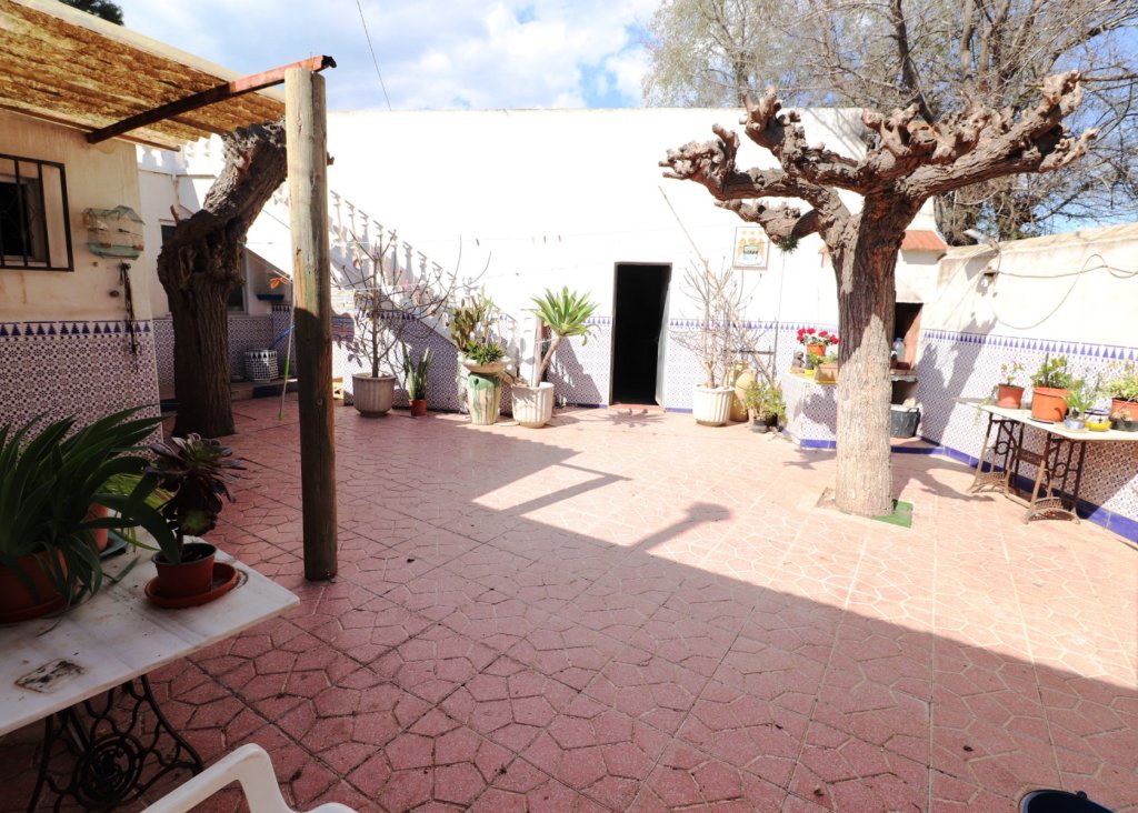 Venta - Chalet - Heredades - Heredades - Village