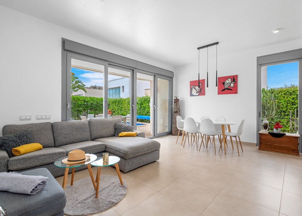 Venta - Chalet - Jacarilla - Vistabella