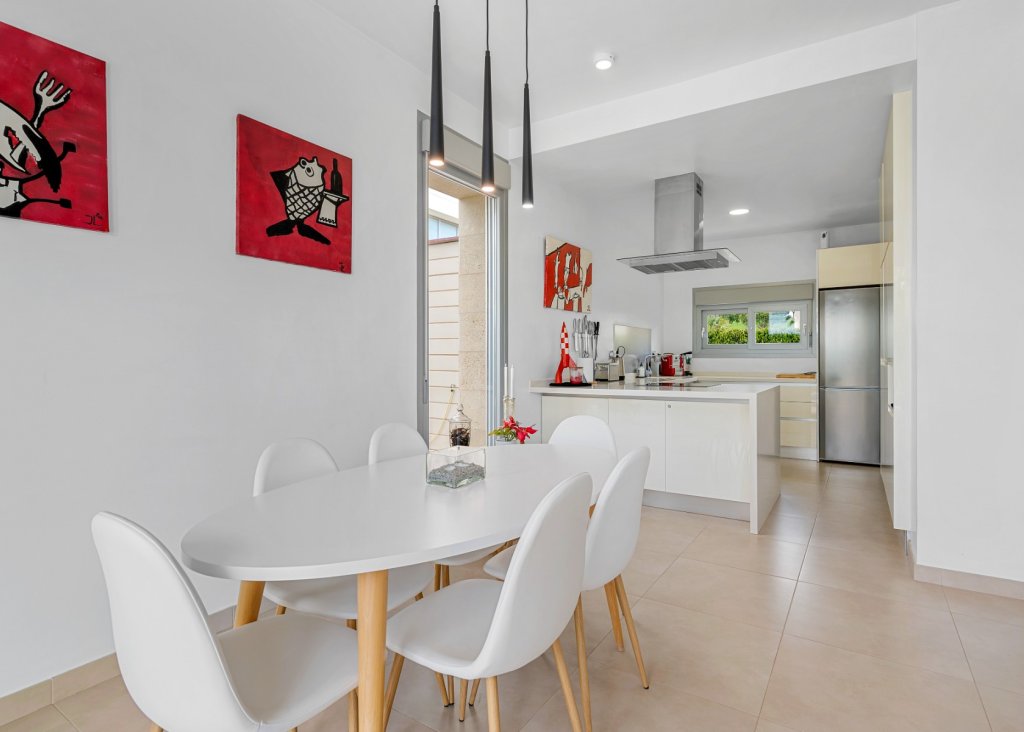 Venta - Chalet - Jacarilla - Vistabella