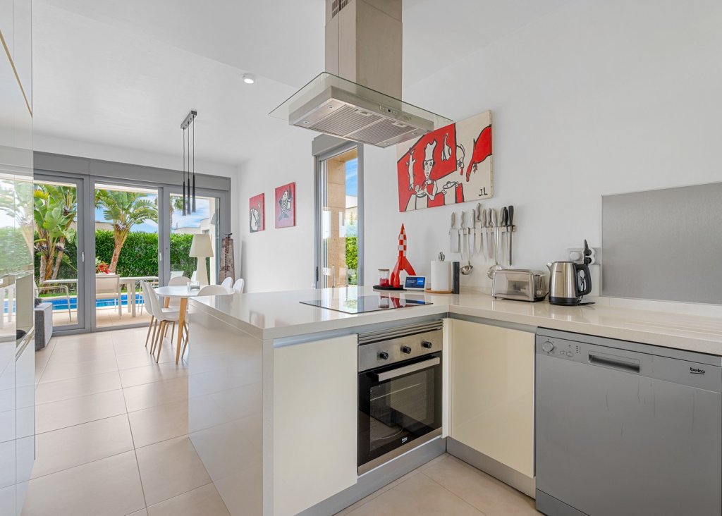 Venta - Chalet - Jacarilla - Vistabella