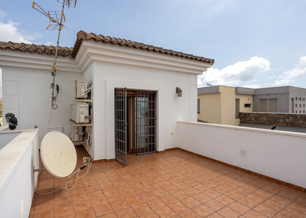 Venta - Chalet - Los Montesinos - La Herrada