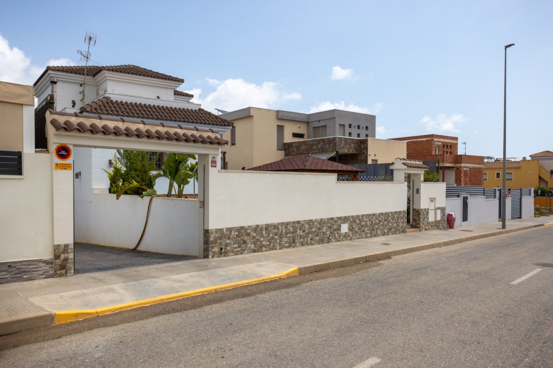 Venta - Chalet - Los Montesinos - La Herrada