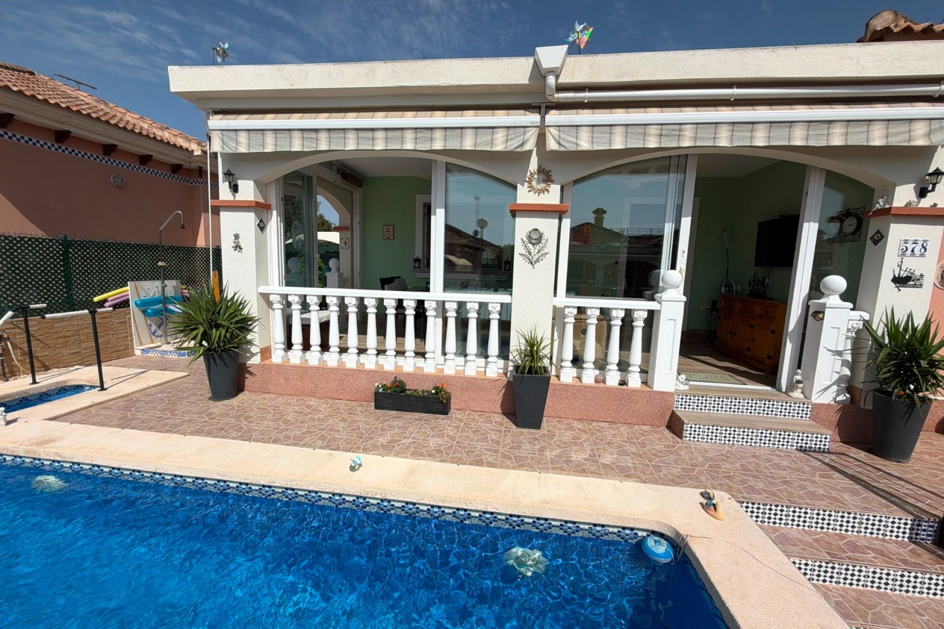 Venta - Chalet - Los Montesinos - La Herrada