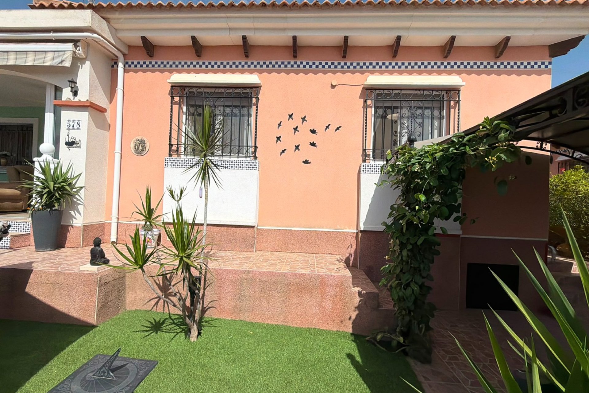 Venta - Chalet - Los Montesinos - La Herrada