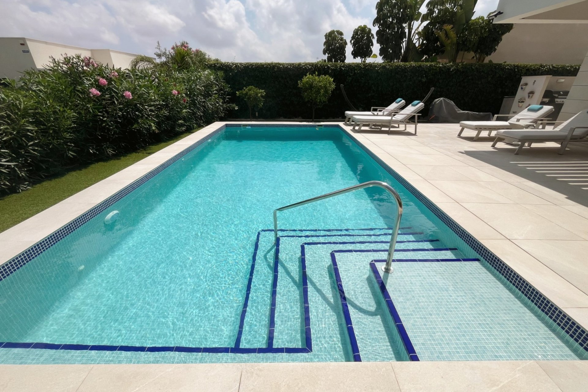 Venta - Chalet - Los Montesinos - La Herrada