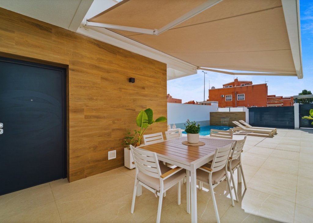 Venta - Chalet - Los Montesinos - La Herrada