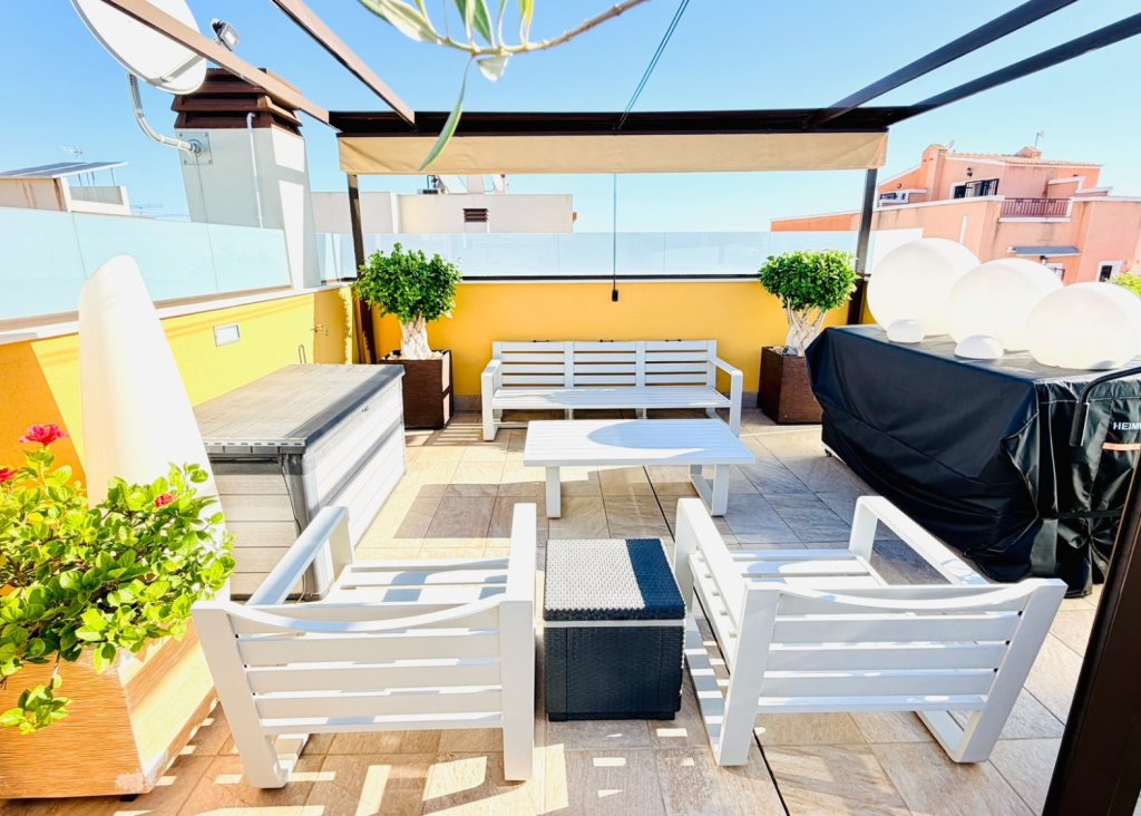 Venta - Chalet - Los Montesinos - La Herrada